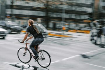 cycling backpack commuter urban bike