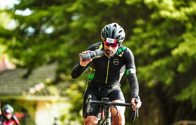 cycling water bottle hydration sports