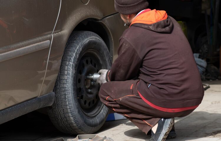 bicycle tire replacement