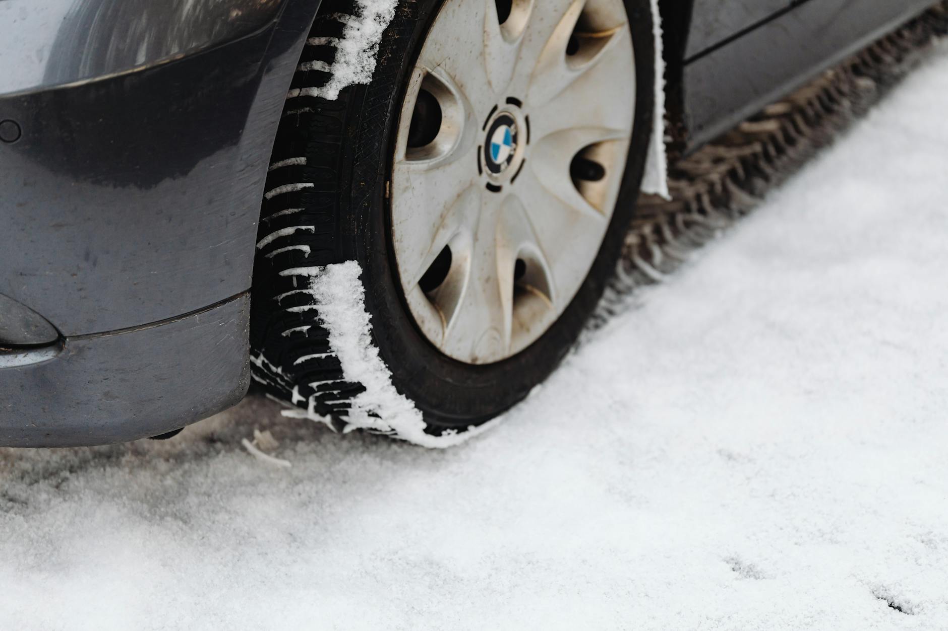 tire width