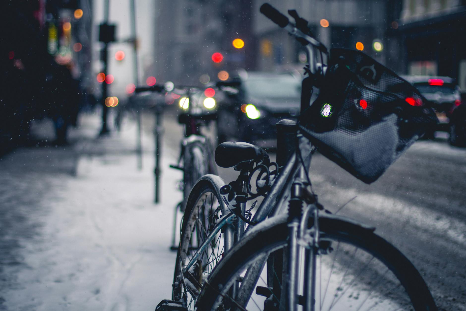commuting by bicycle in winter