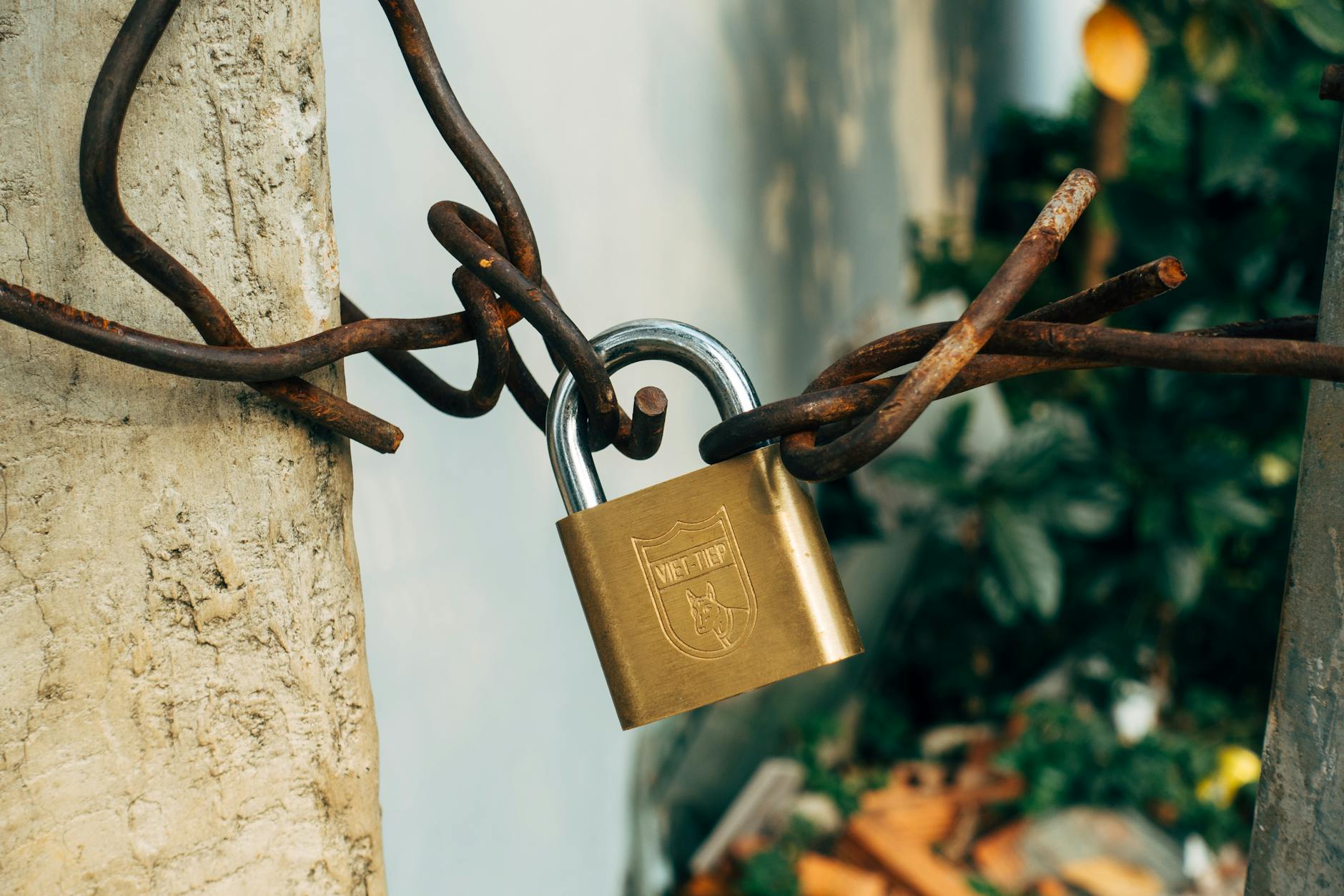 wire lock