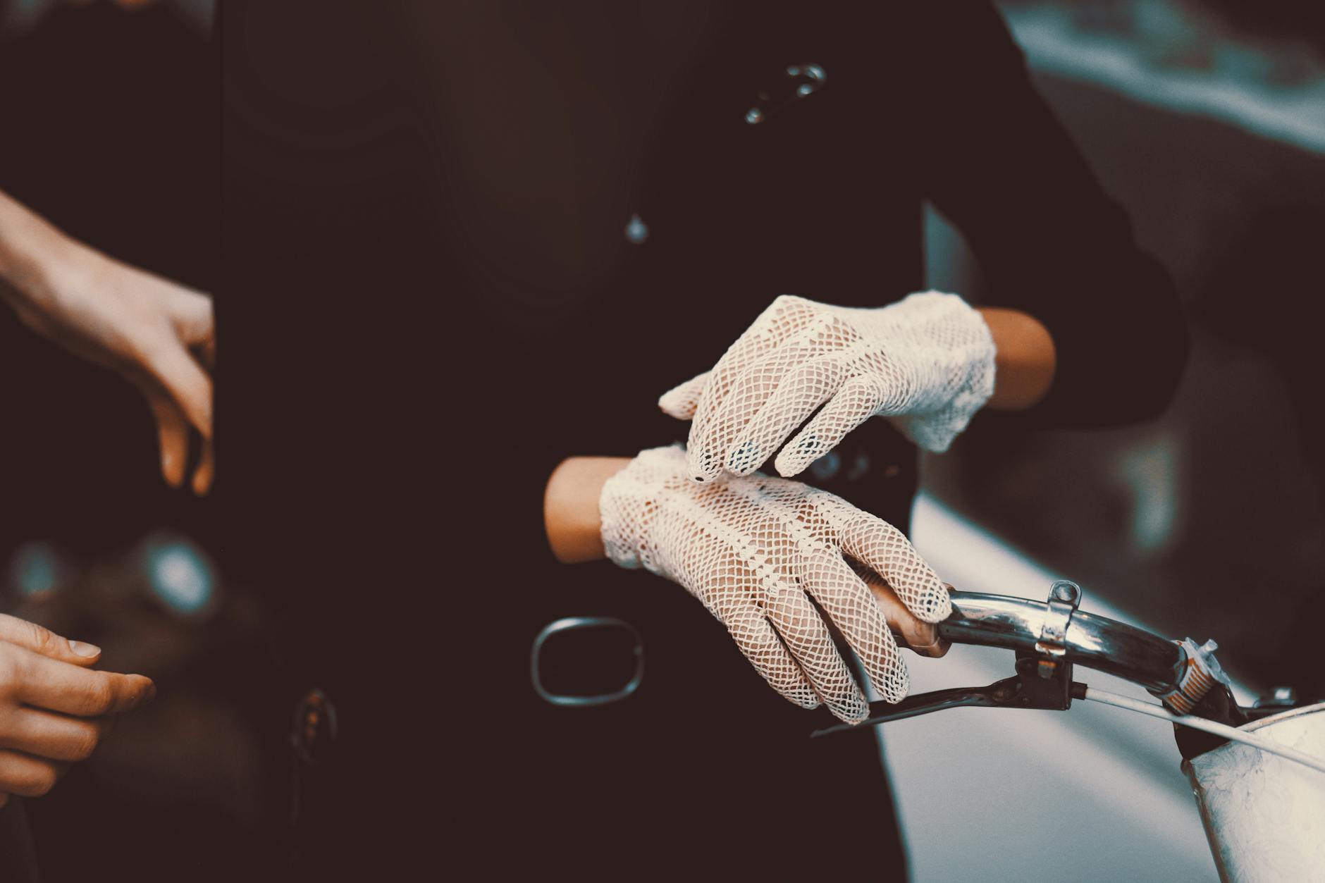 bicycle gloves