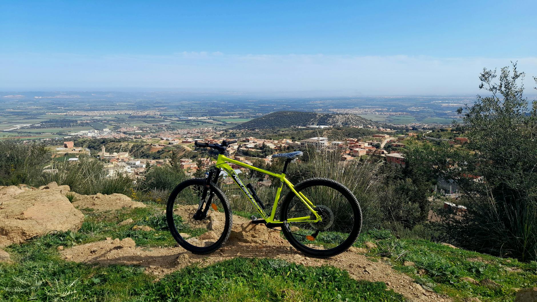 mountain bike one way 20km